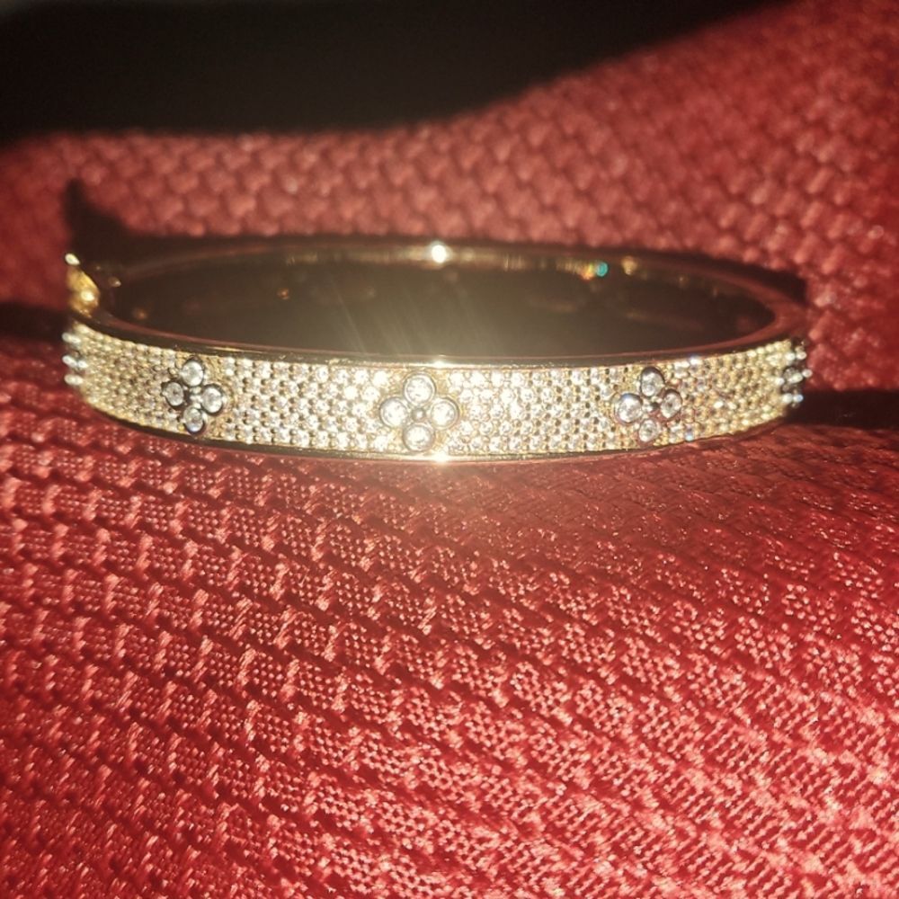 Park Lane Gold Royal Bracelet NWT  RETIRED